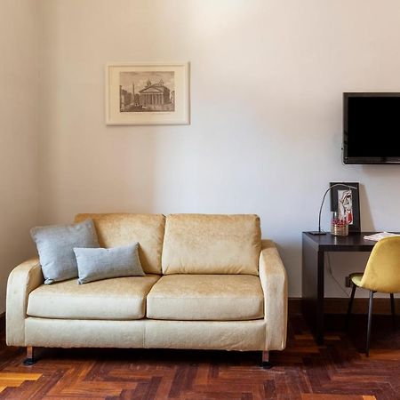 Deza Casa Vacanze Nazionale Joy Rome Buitenkant foto