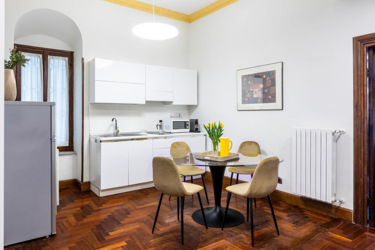 Deza Casa Vacanze Nazionale Joy Rome Buitenkant foto