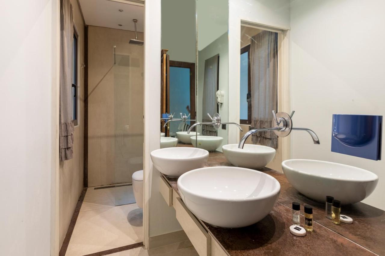 Deza Casa Vacanze Nazionale Joy Rome Buitenkant foto