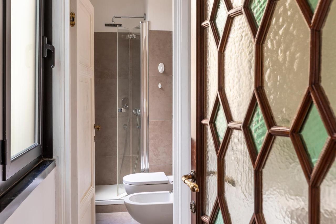 Deza Casa Vacanze Nazionale Joy Rome Buitenkant foto